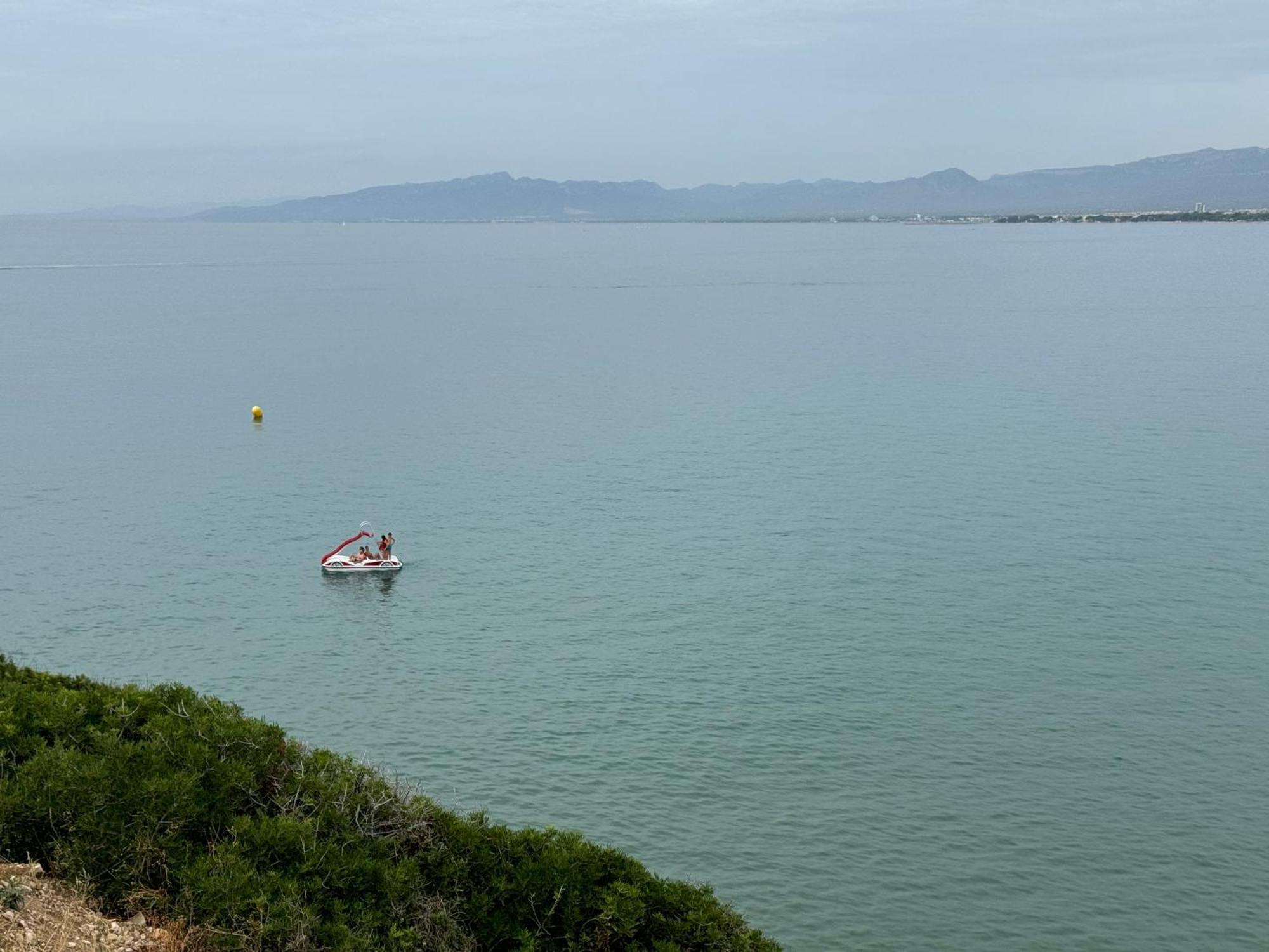Apartamento Vista Mar ซาลอว์ ภายนอก รูปภาพ